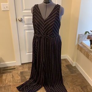 NWT Torrid Rainbow Jumper Size 3 (fits 22/24)